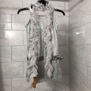 Silver 20s flapper costume, with headband and boa